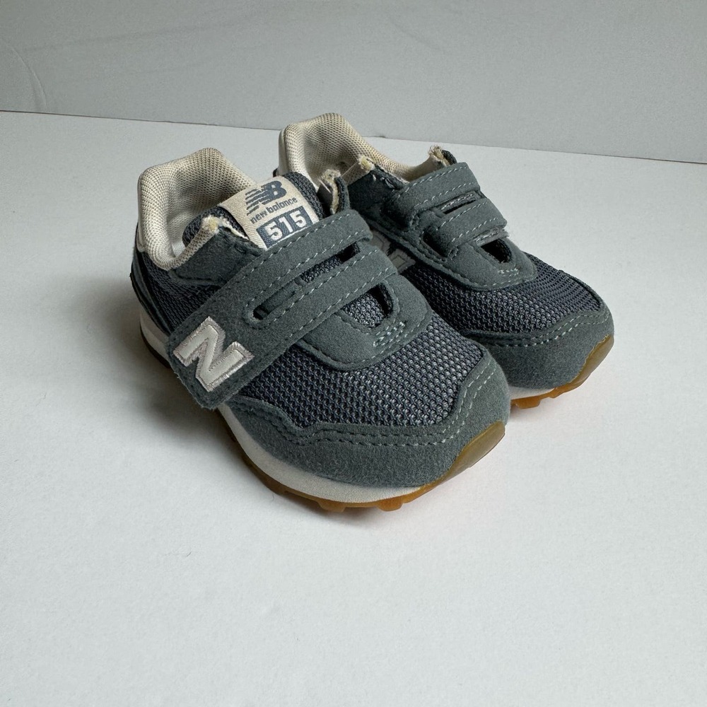 New Balance 515 v1 hook and loop velcro in ocean grey and white | toddler size 4